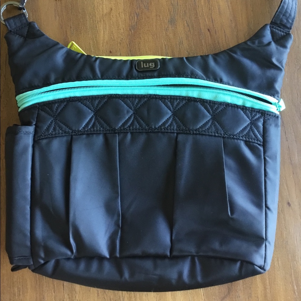 Lug Swing purse